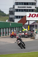 Vintage-motorcycle-club;eventdigitalimages;mallory-park;mallory-park-trackday-photographs;no-limits-trackdays;peter-wileman-photography;trackday-digital-images;trackday-photos;vmcc-festival-1000-bikes-photographs